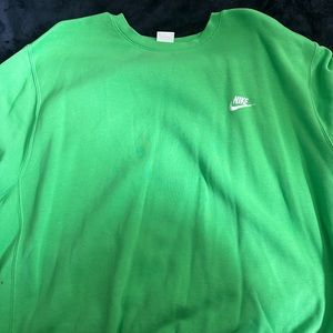 Nike pull over